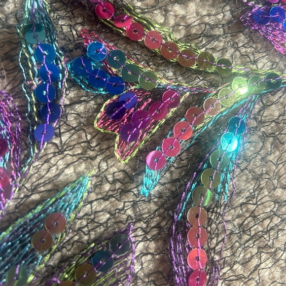 Betsey Johnson iridescent sequin mesh scarf - Picture 2 of 3